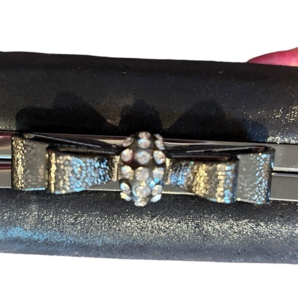 Versona Black Hard Clutch with Bow and Jewel Accents - Picture 6 of 6